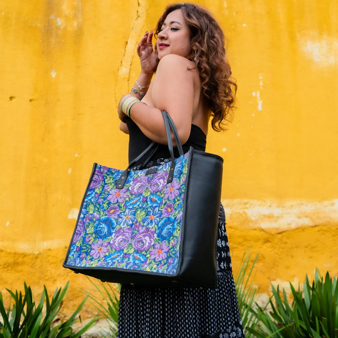THE PERFECT TRAVEL TOTE - OOAK HUIPIL - BLACK - NO. 12806